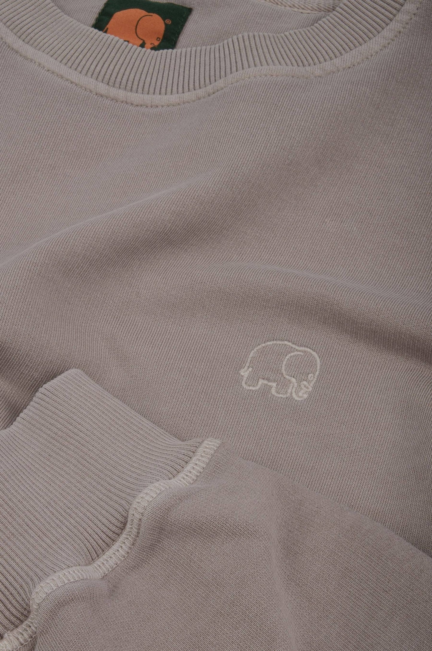 Maglione pesante in cotone biologico tinto a pigmento grigio