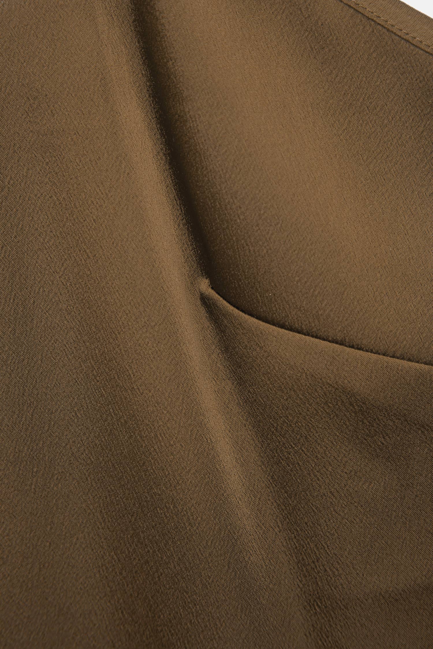 Top minimal con spalline regolabili e scollo quadrato
