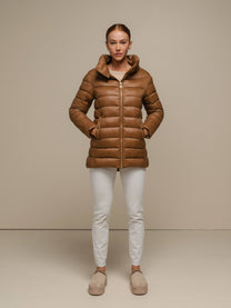 Piumino donna imbottito con collo alto