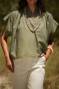 Blusa arricciata in cotone con collo alla coreana