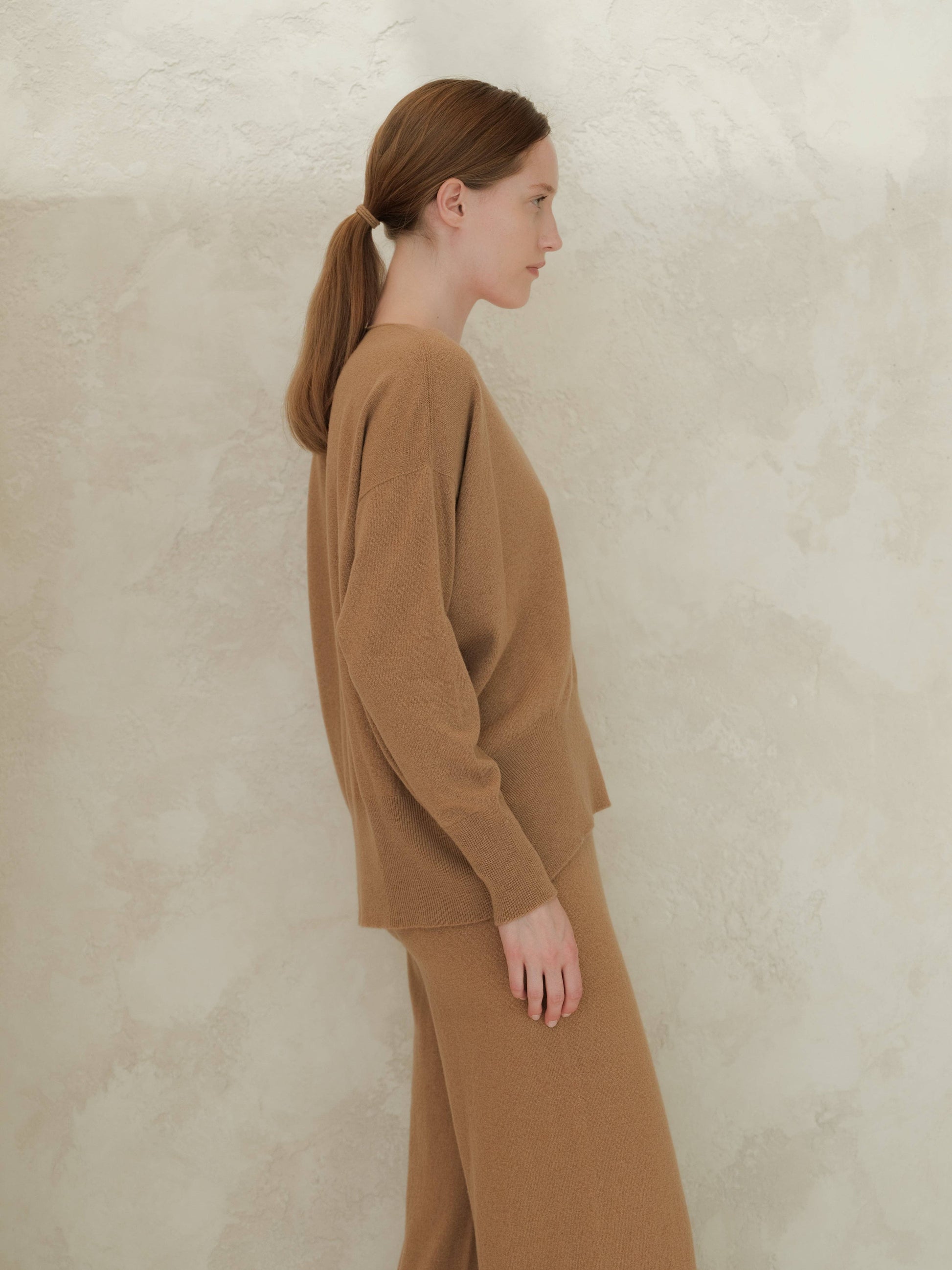 Maxi maglia con scollo a V in misto cashmere
