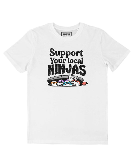 T-shirt unisex in cotone biologico con stampa “Support Your Local Ninjas”