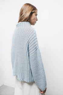 Maglione dolcevita a maglia grossa