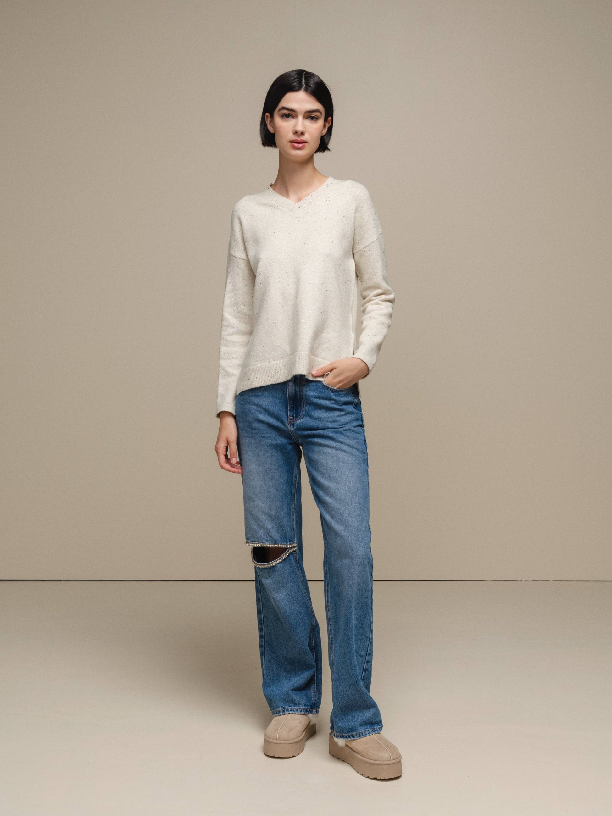 Maglione in maglia con scollo a V e micro paillettes