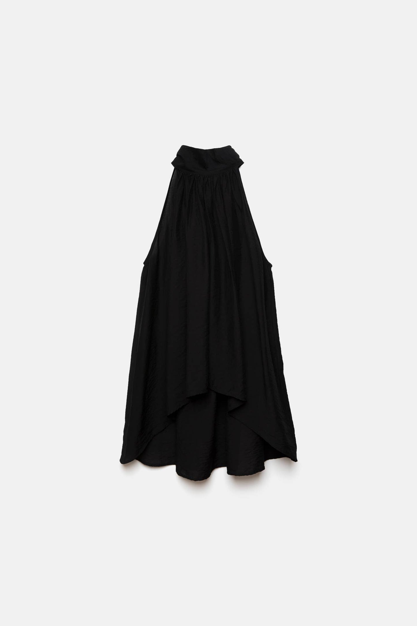 Top all’americana nero con orlo asimmetrico e schiena scoperta