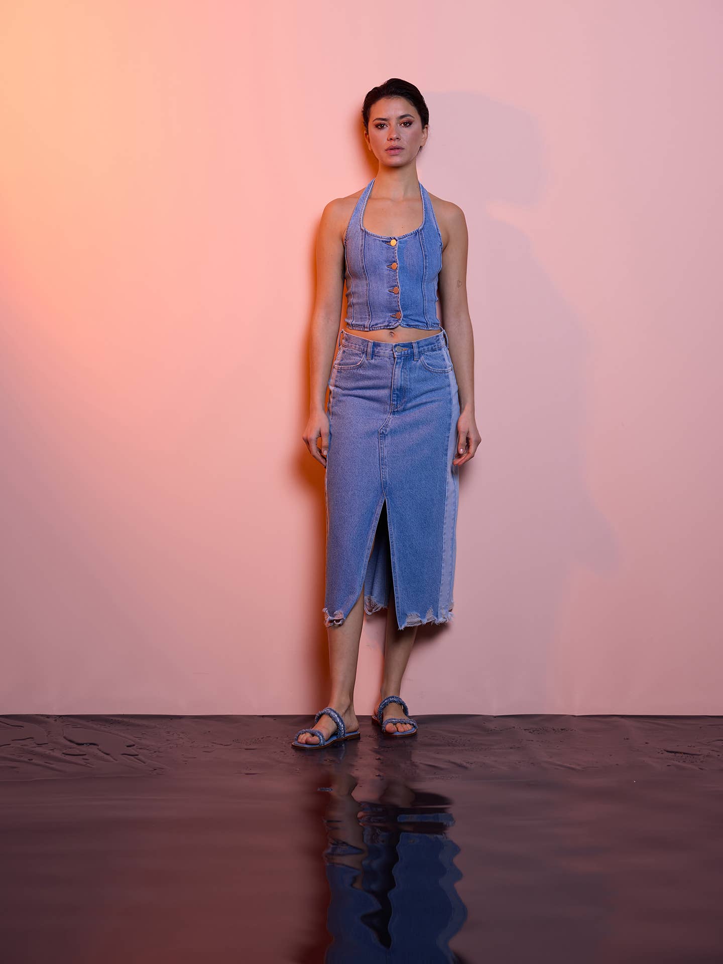 Gonna longuette in denim con spacco frontale
