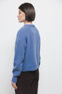 Cardigan in lana a maglia rasata con bottoni a contrasto