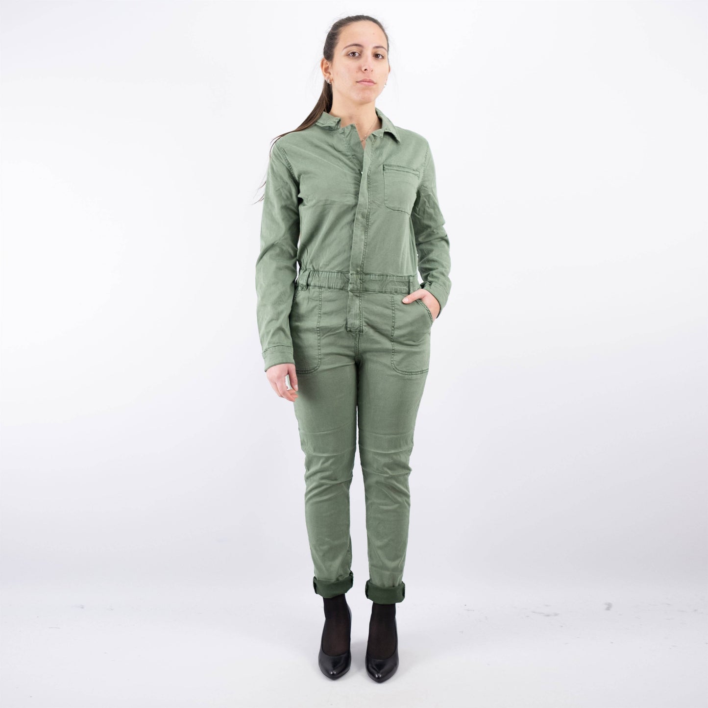 Tuta intera a maniche lunghe con zip