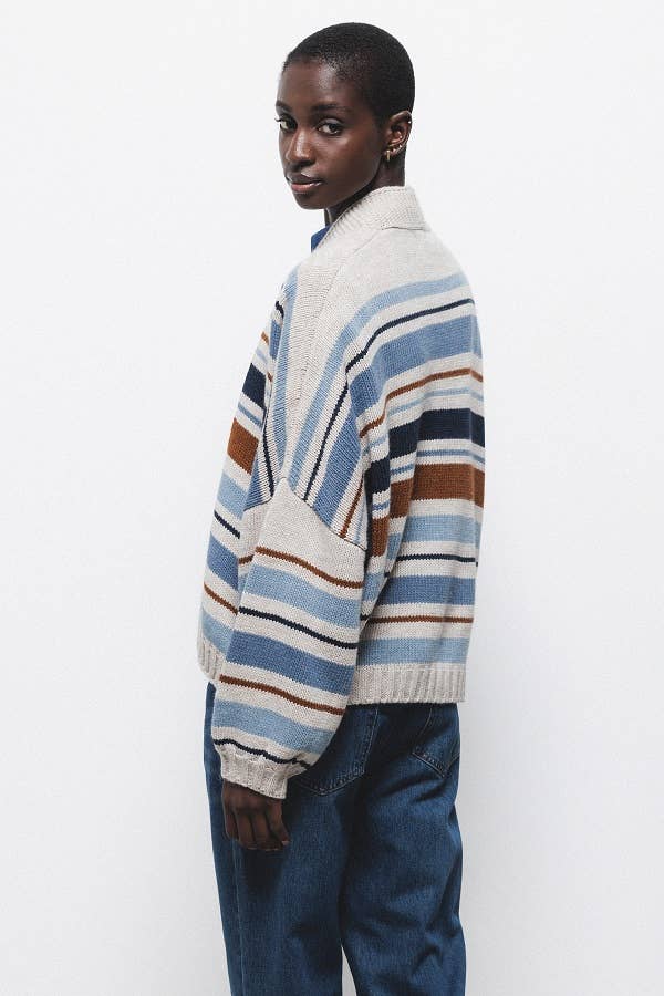 Cardigan a righe con maniche a palloncino