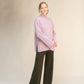 Maglione dolcevita oversize a coste in misto cashmere con spacchi laterali