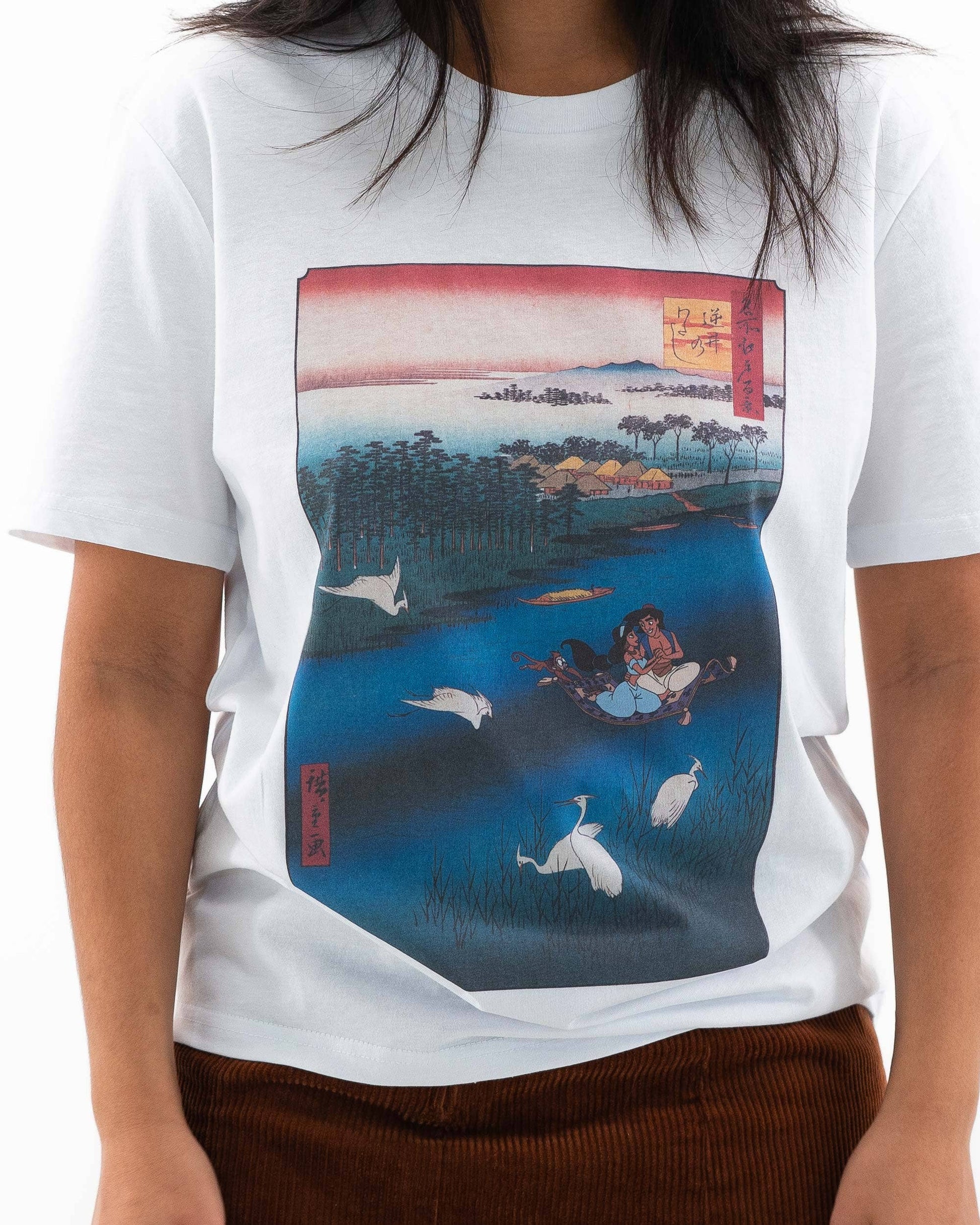 T-shirt unisex in cotone biologico con stampa Floating Aladdin