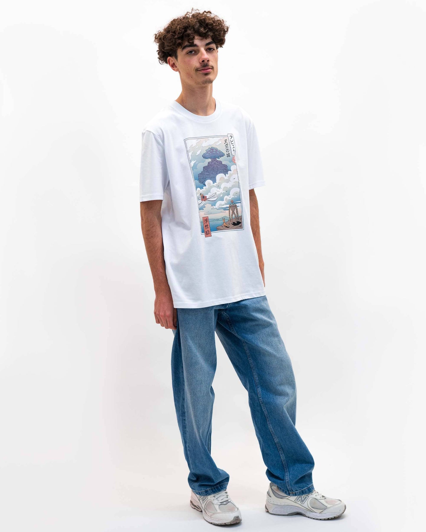 T-shirt unisex in cotone biologico con stampa castello tra le nuvole