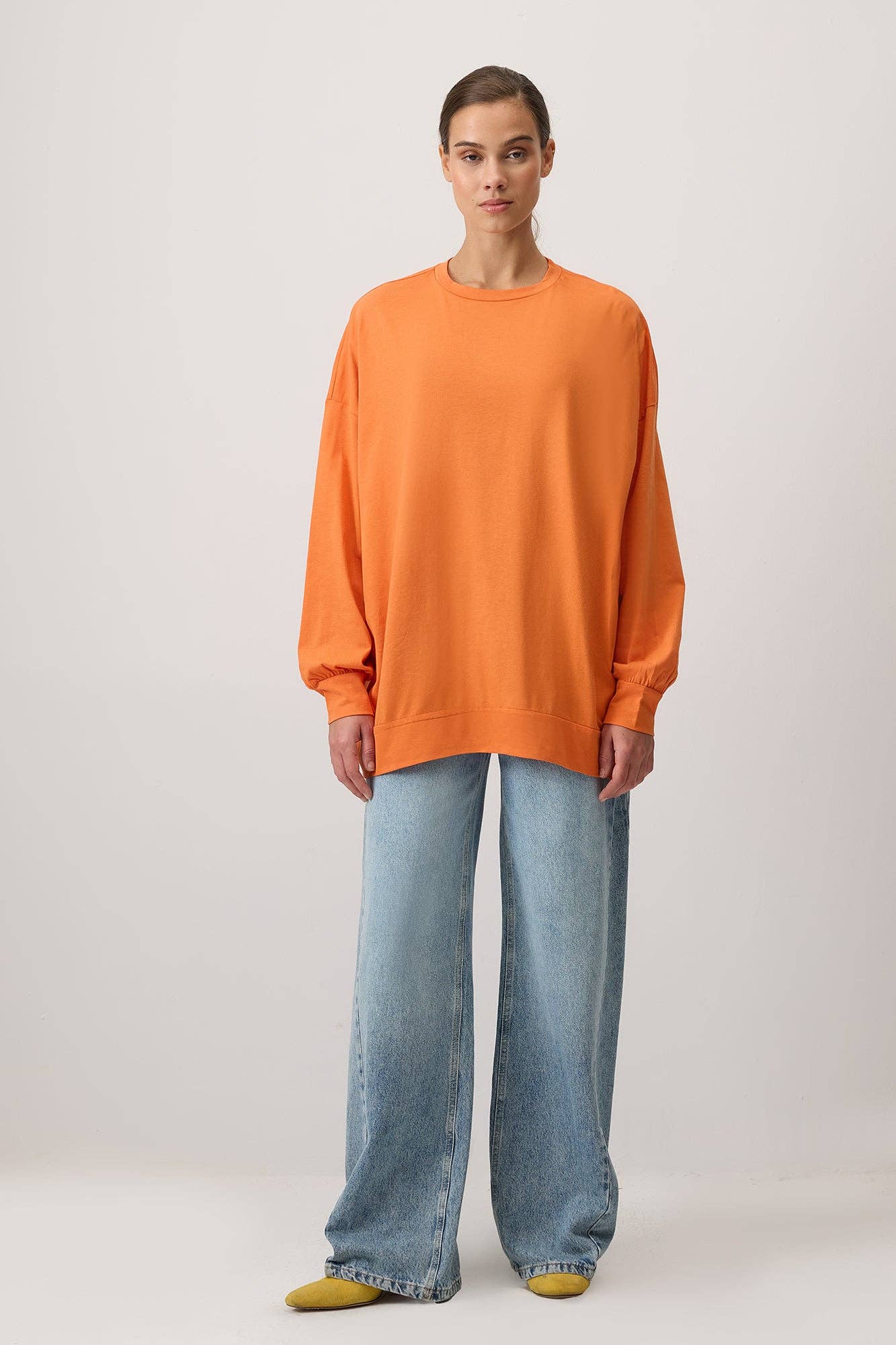 T-shirt basic oversize a manica lunga