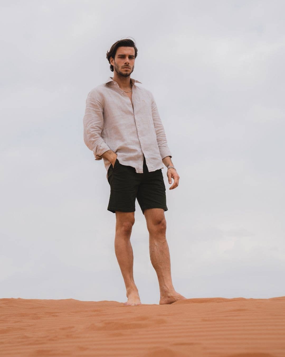Camicia in lino riciclato beige da uomo