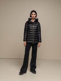 Piumino donna imbottito con collo alto