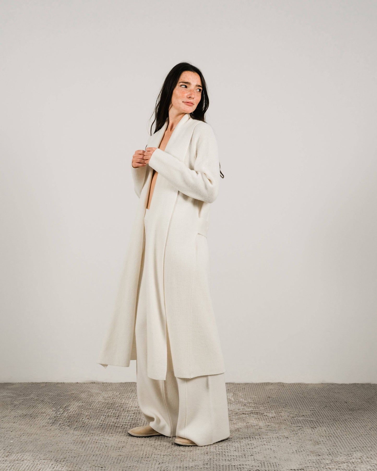 Maxi cardigan in misto cashmere con collo a scialle