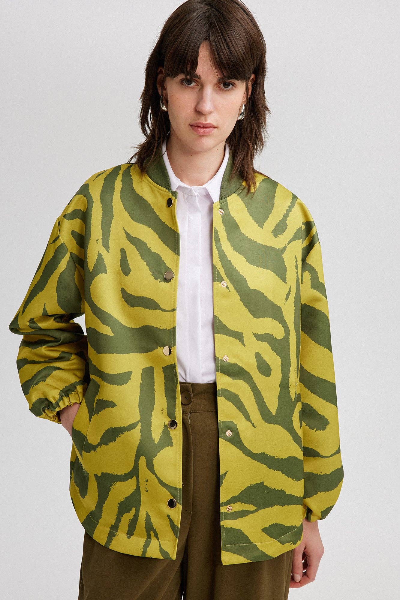 Giacca bomber in raso fantasia