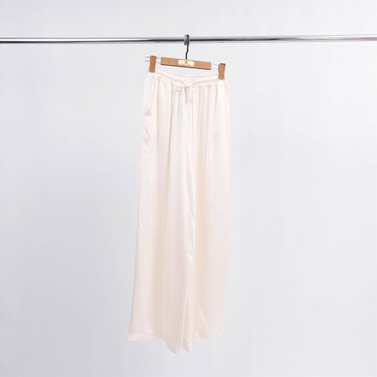 Pantaloni fluidi in raso a gamba ampia