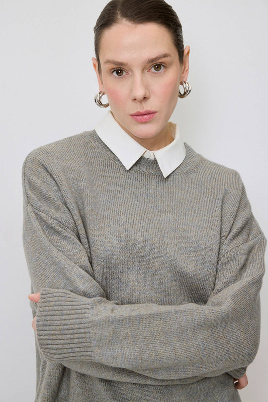 Maglione oversize in maglia grigio