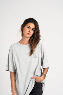 T-shirt oversize in cotone biologico con stampa leopardo
