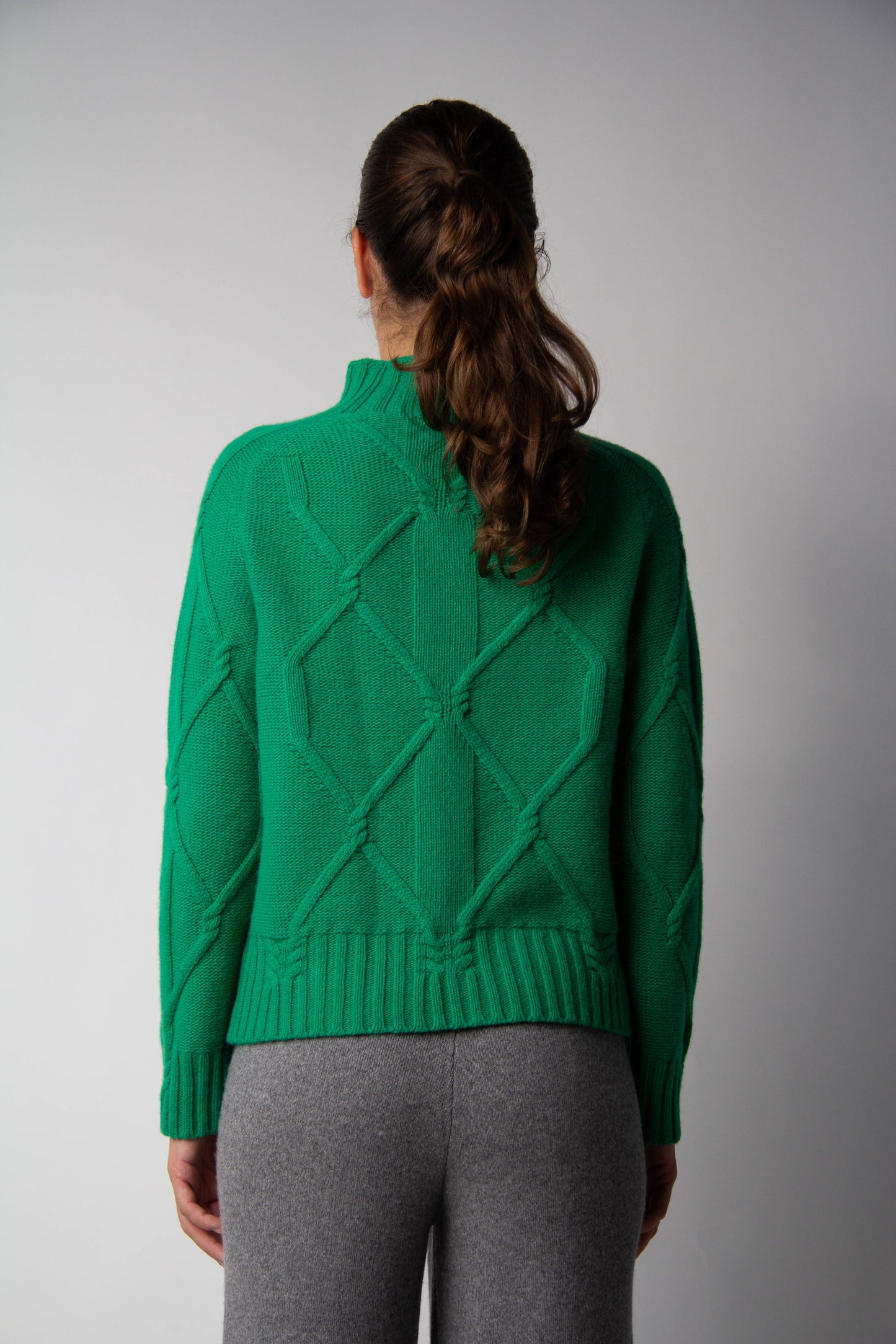 Maglione dolcevita a trecce in misto cashmere