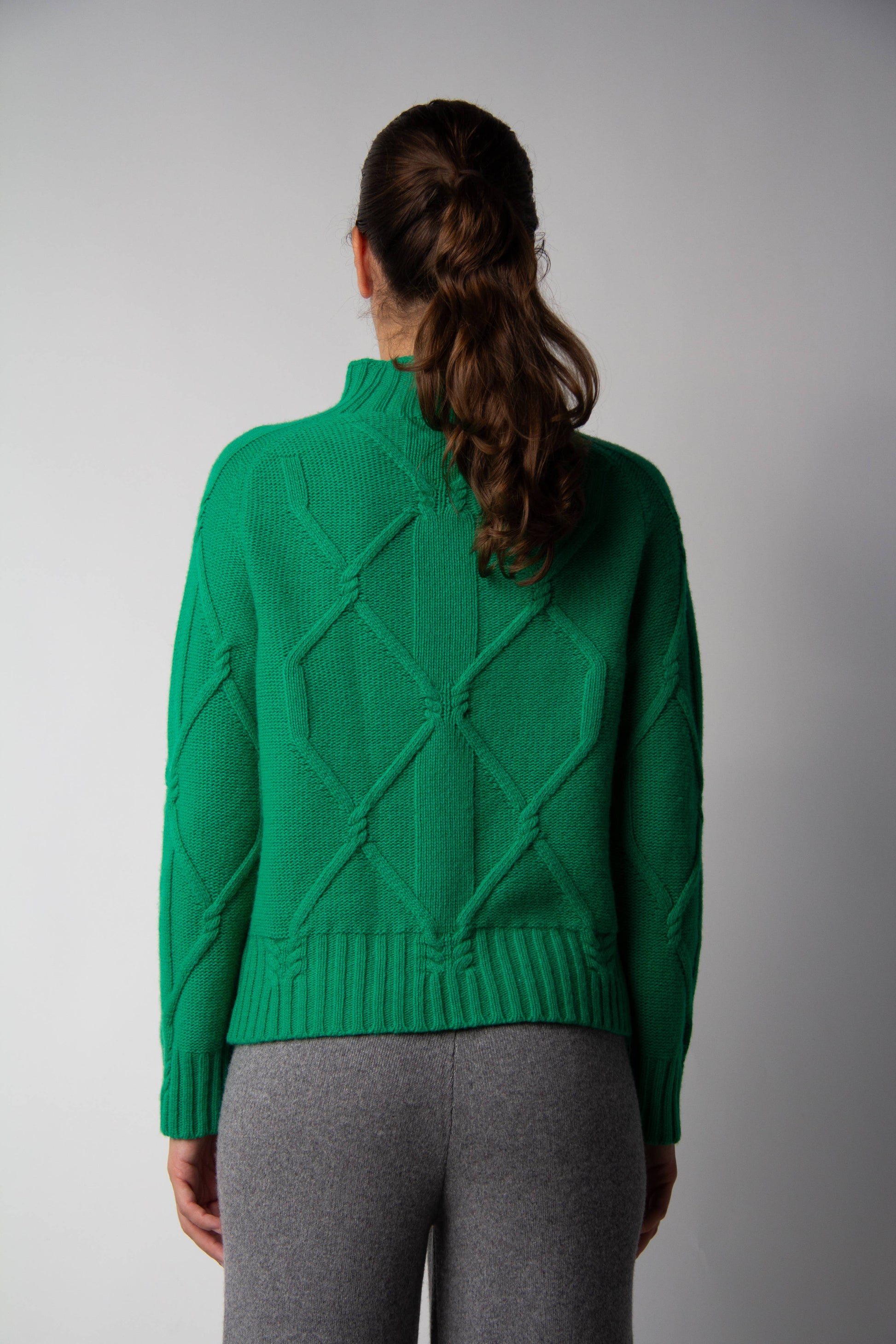 Maglione dolcevita a trecce in misto cashmere