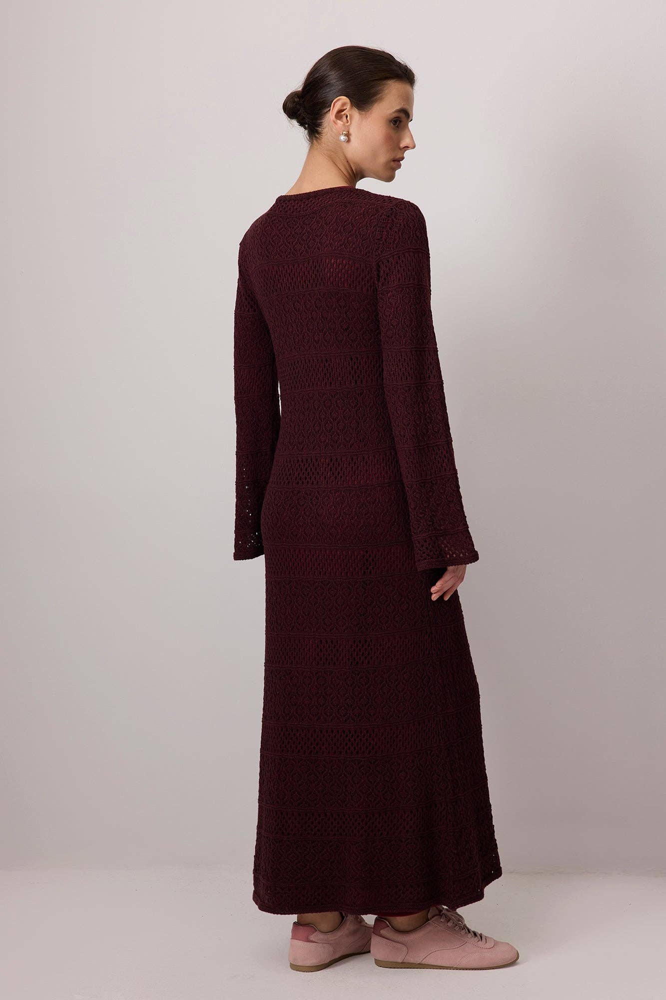 Abito lungo in maglia crochet bordeaux