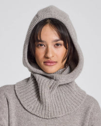 Passamontagna in lana d’agnello grigio pietra