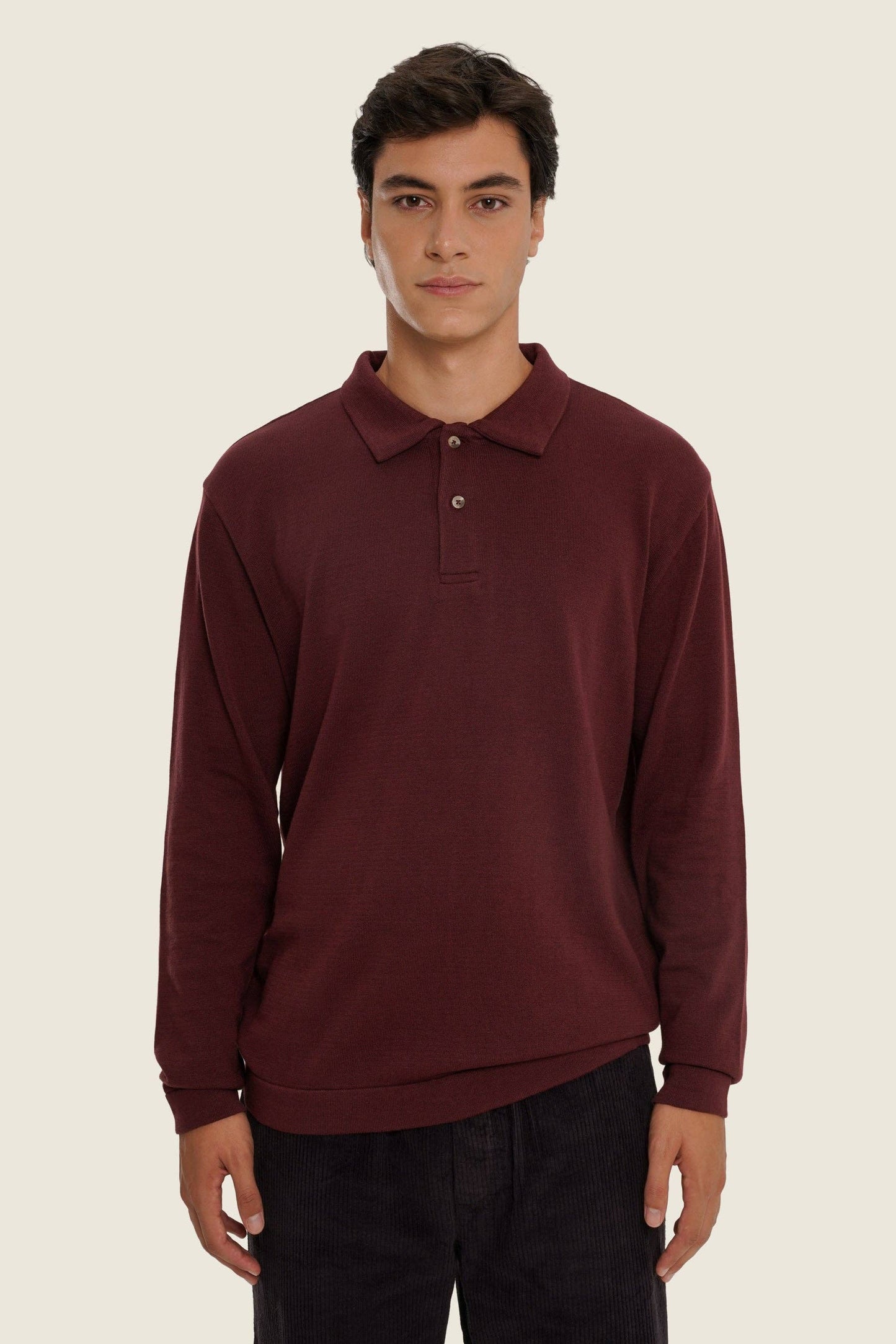 Maglione polo in cotone organico color cioccolato amaro
