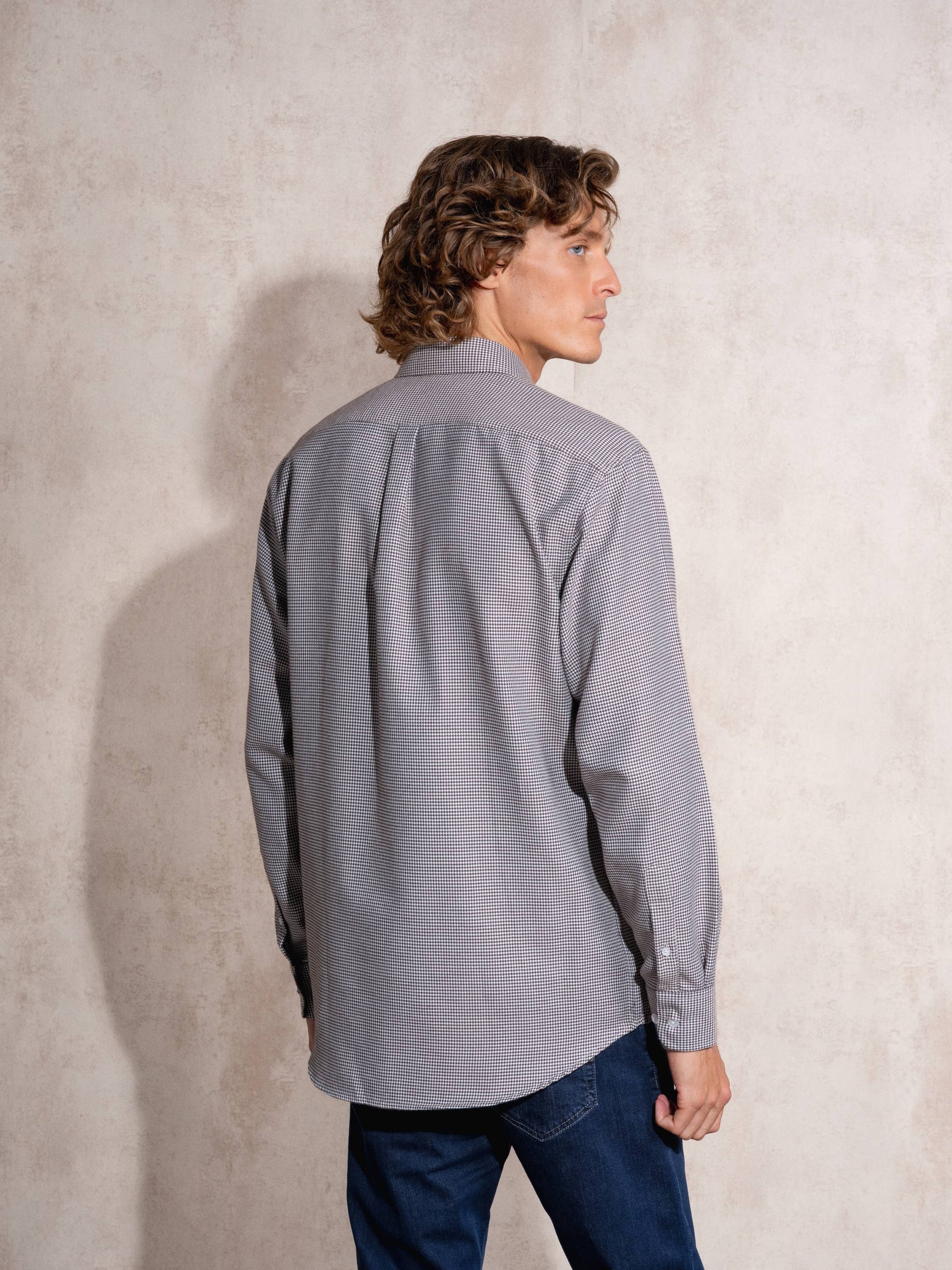 Camicia da uomo in cotone misto a microquadri