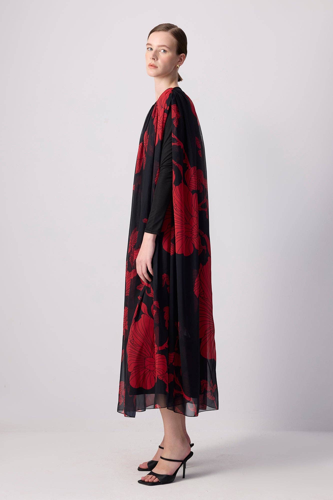 Abito lungo in chiffon con stampa floreale