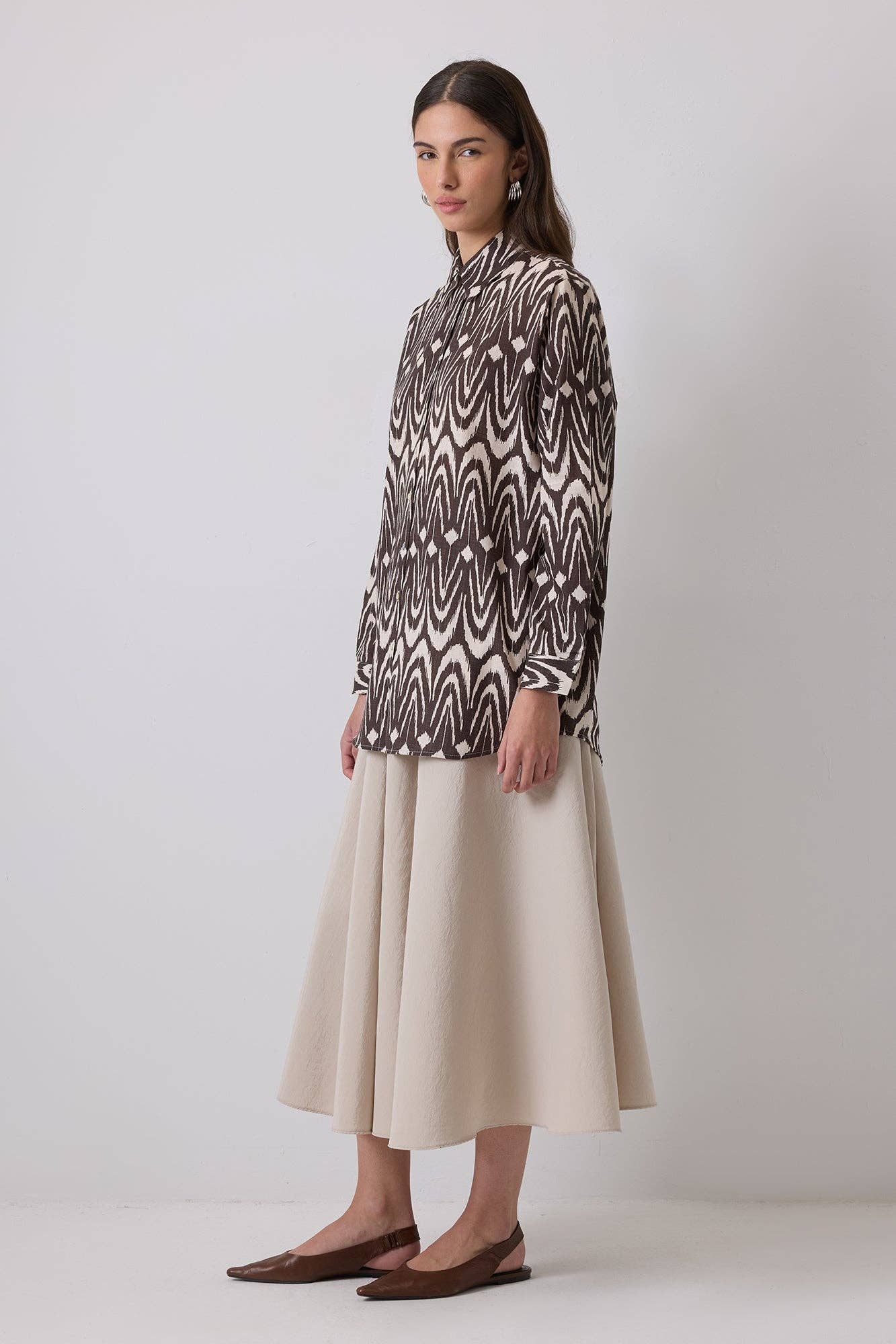 Camicia oversize in cotone con stampa ikat