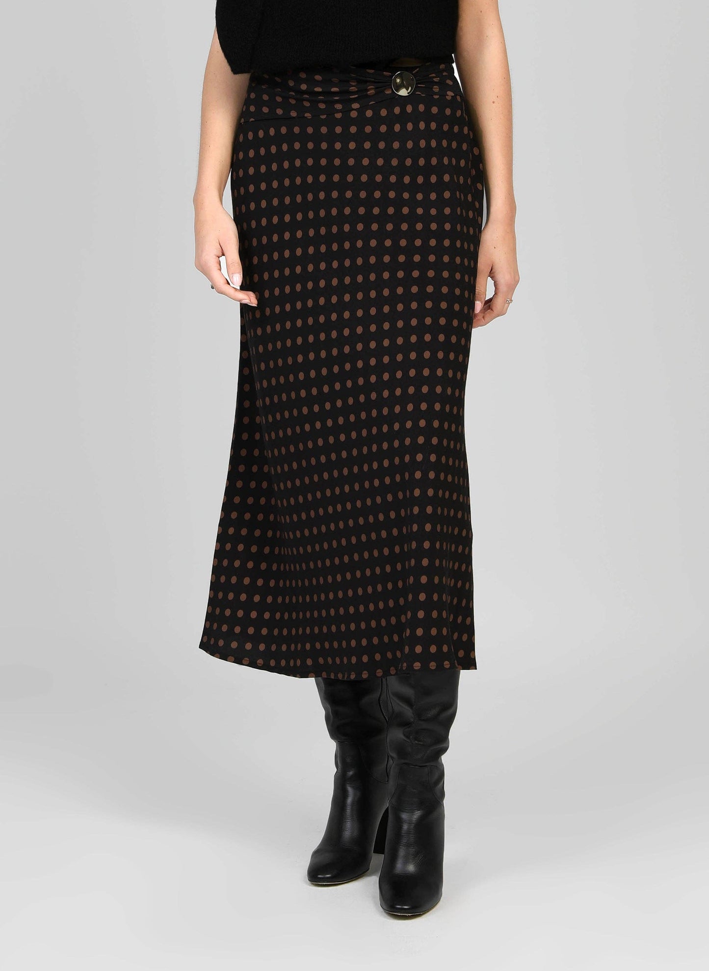 Gonna lunga a pois marrone e nero con bottoni dorati
