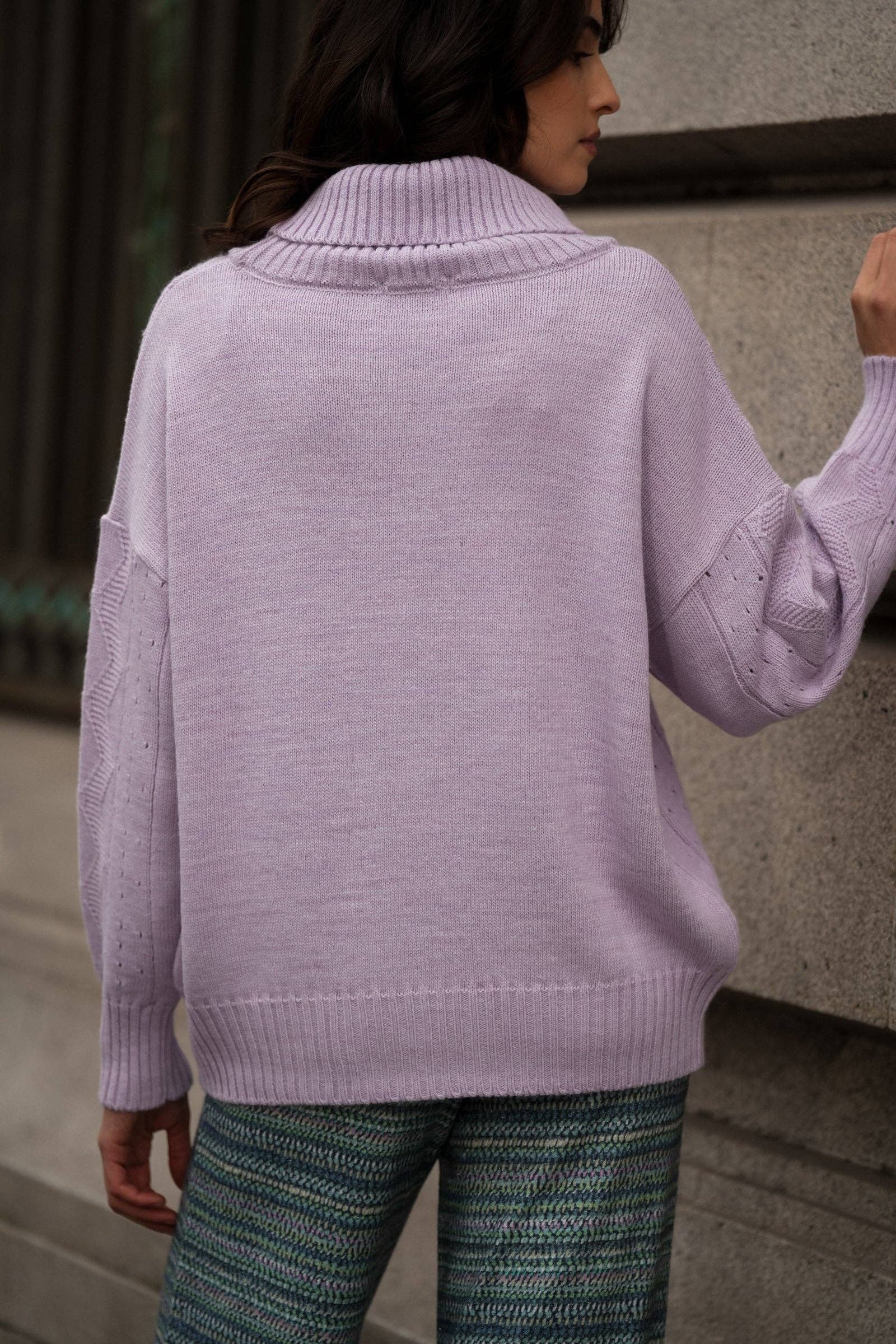Maglia Dolcevita Oversize in Maglia Lavorata