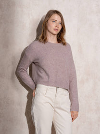 Maglia girocollo cropped in maglia morbida
