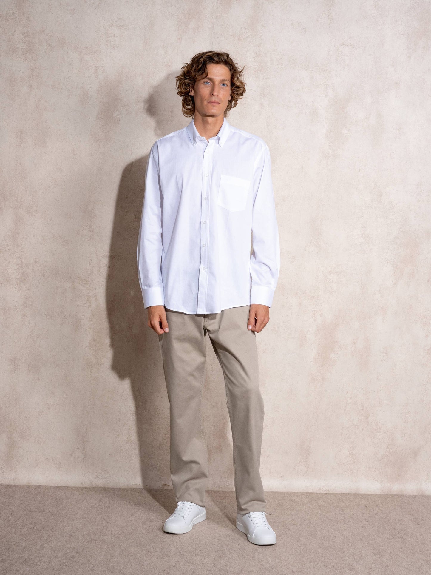 Camicia in popeline di cotone con colletto button-down