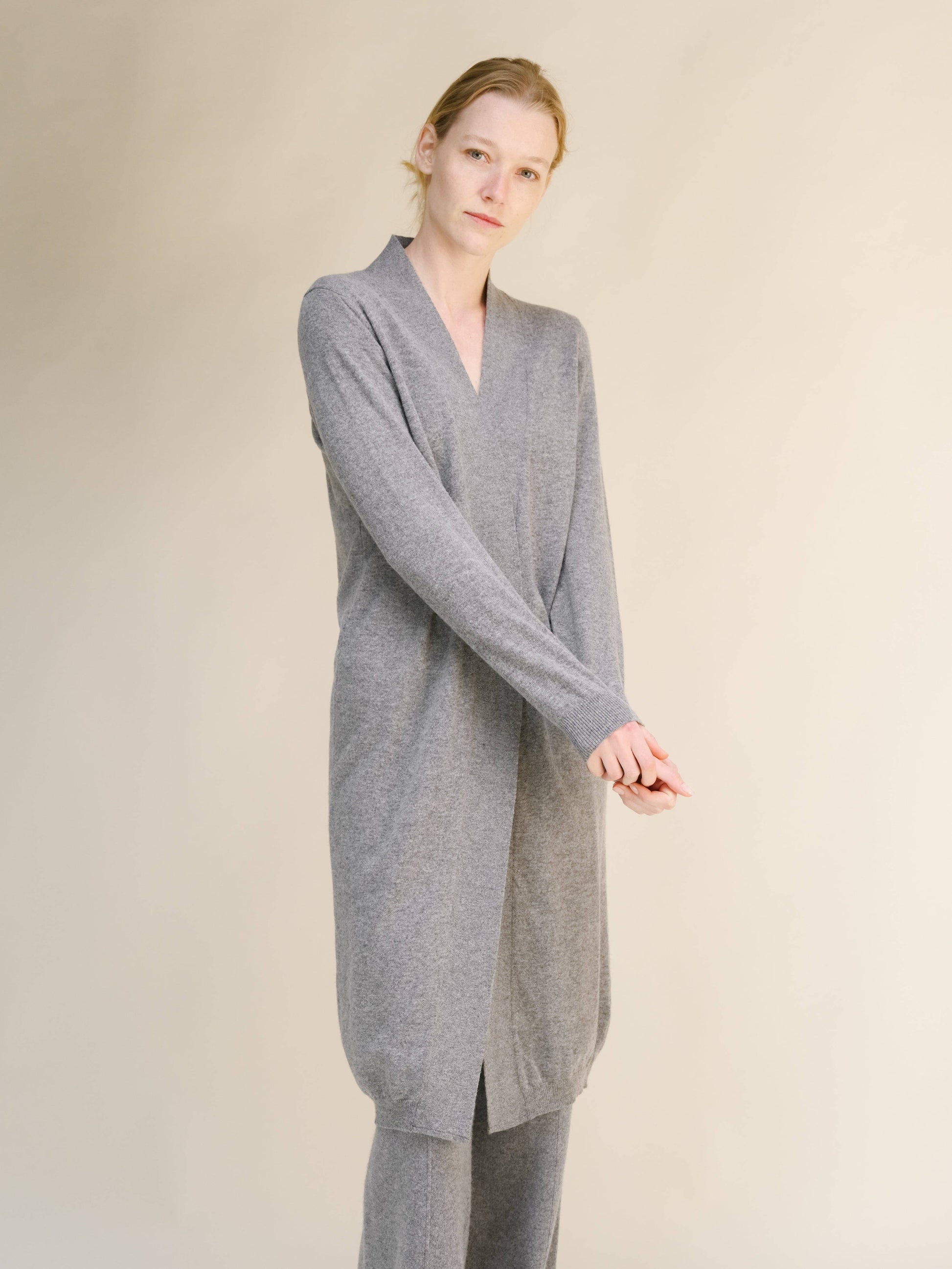Cardigan lungo aperto in misto cashmere da donna