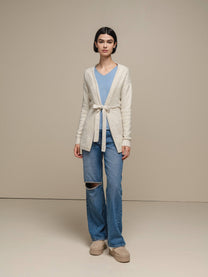 Cardigan in maglia con cintura e micro paillettes