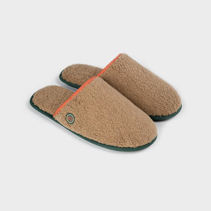 Pantofole in sherpa cammello con profili colorati