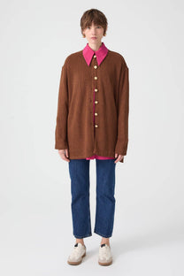 Cardigan lungo a costine con bottoni