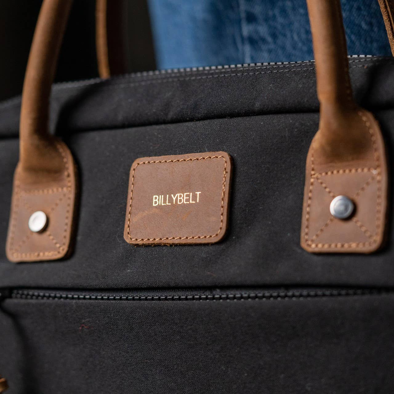Borsa porta laptop nera in cotone cerato