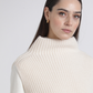 Gilet in maglia a coste con collo alto
