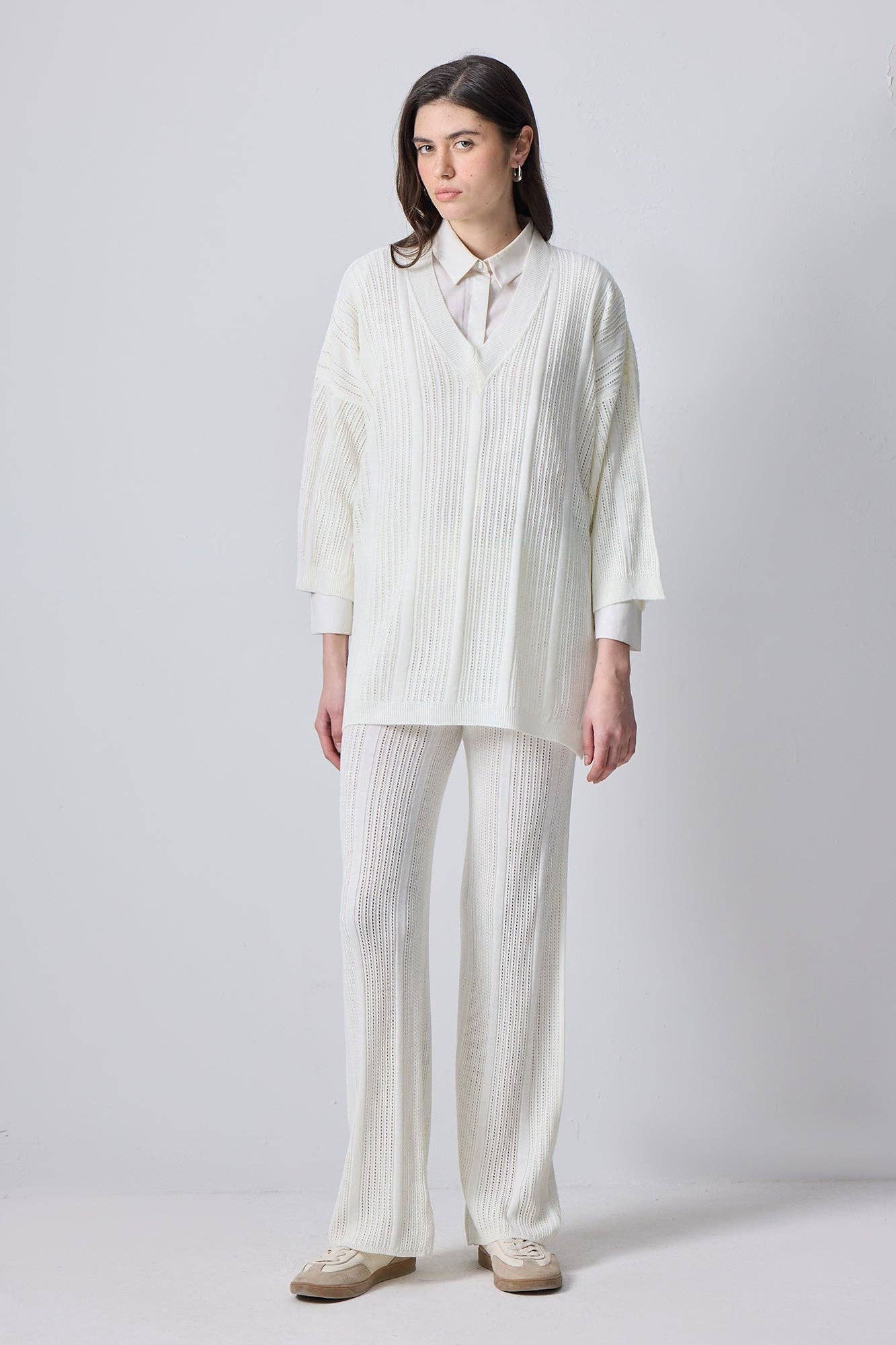 Completo maglia e pantaloni in maglia testurizzata écru