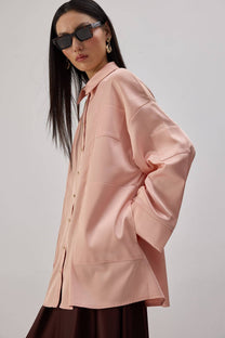 Camicia oversize in raso rosa