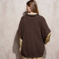 Cappa in maglia con fibbia decorativa