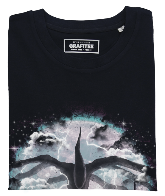 T-shirt unisex con stampa “There Is Something Strange”
