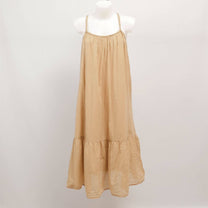 Abito lungo bohemien con spalline intrecciate e balza