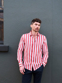 Camicia Maggia a righe rosse in lino e cotone biologico