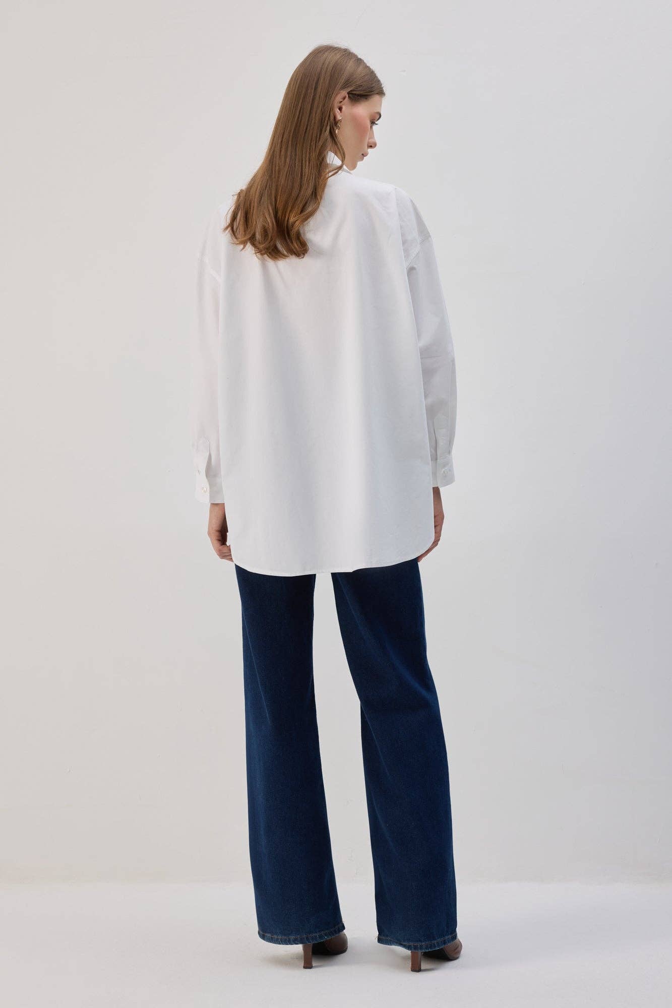 Camicia oversize con lacci frontali