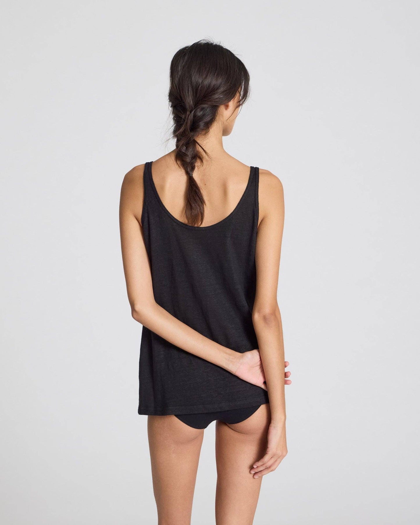Top in lino Synne nero